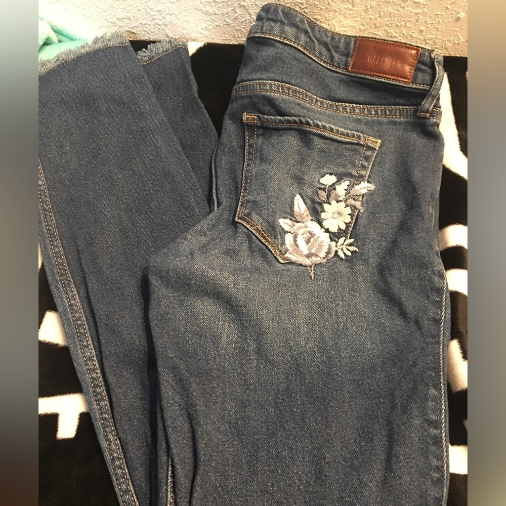 Hollister jeans